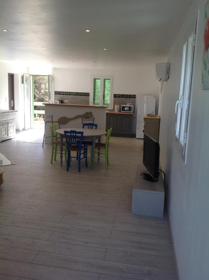 Apartement Alba Oletta Buitenkant foto