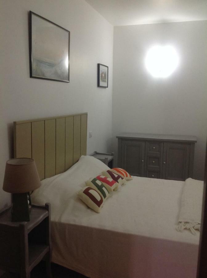 Apartement Alba Oletta Buitenkant foto